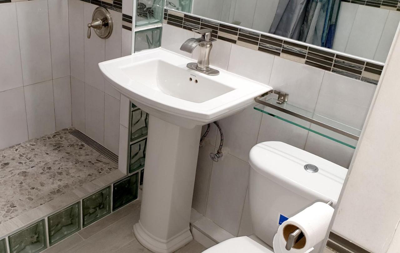 אוצ'ו ריוס Beach One Bedroom Suite A17 מראה חיצוני תמונה