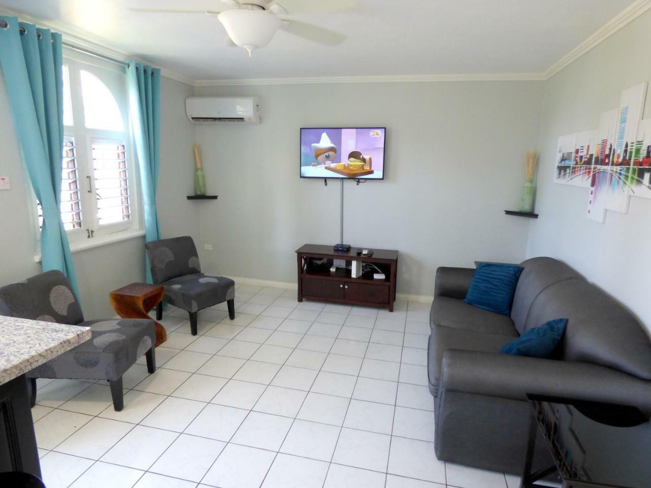 אוצ'ו ריוס Beach One Bedroom Suite A17 מראה חיצוני תמונה